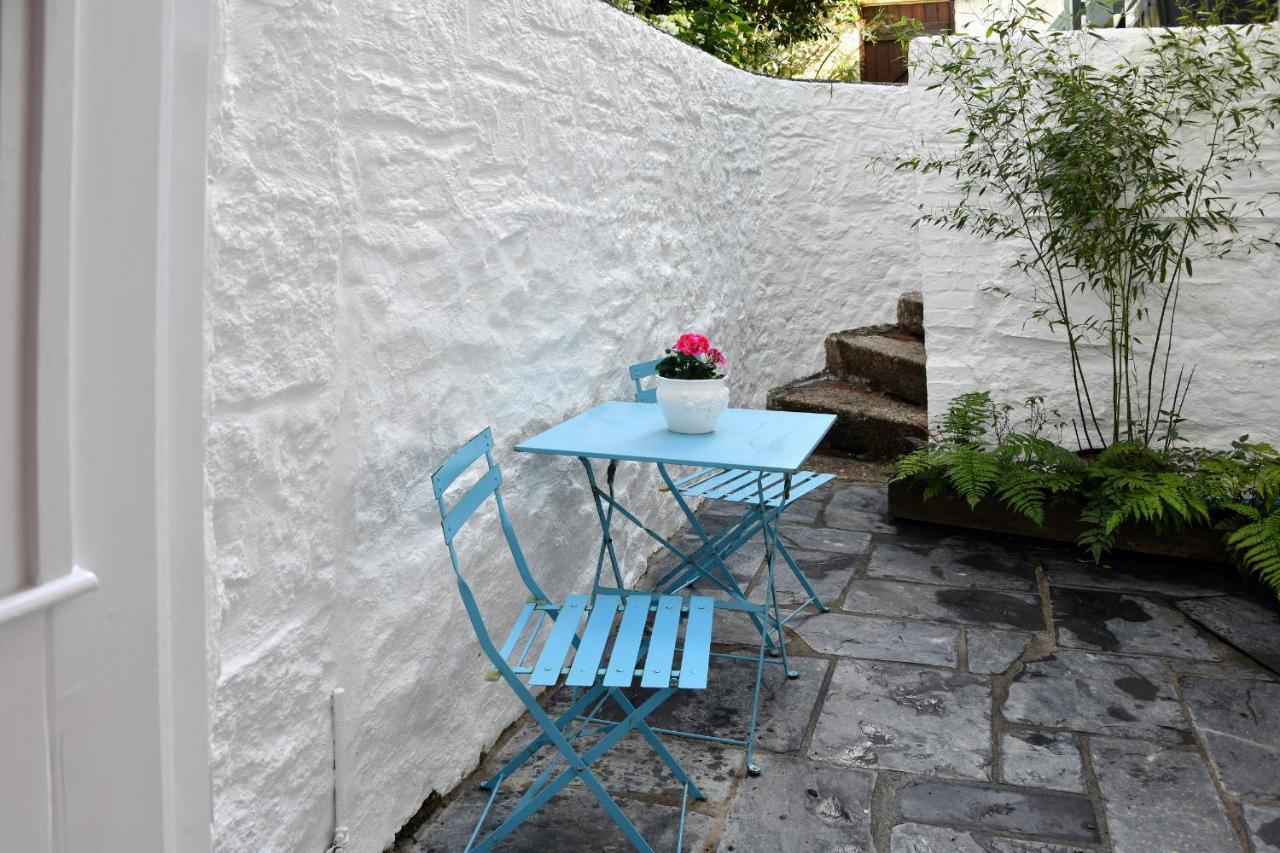 The Little Courtyard *